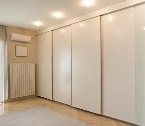 roupeiro-com-portas-de-correr
